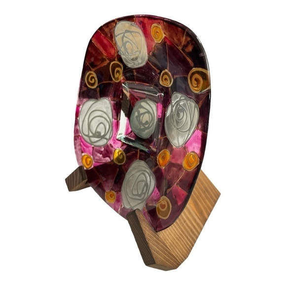 Hand painted Glass Art. Small trinket tray with colors of pink, orange swirls - Picture 5 of 12